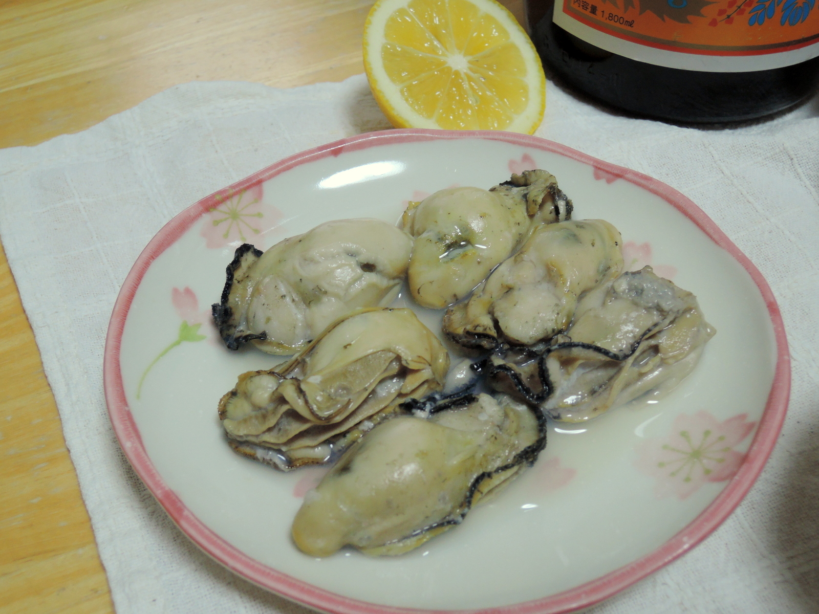 貝焼き味噌と牡蠣の酒蒸しと国稀 料理と酒とひとりごと